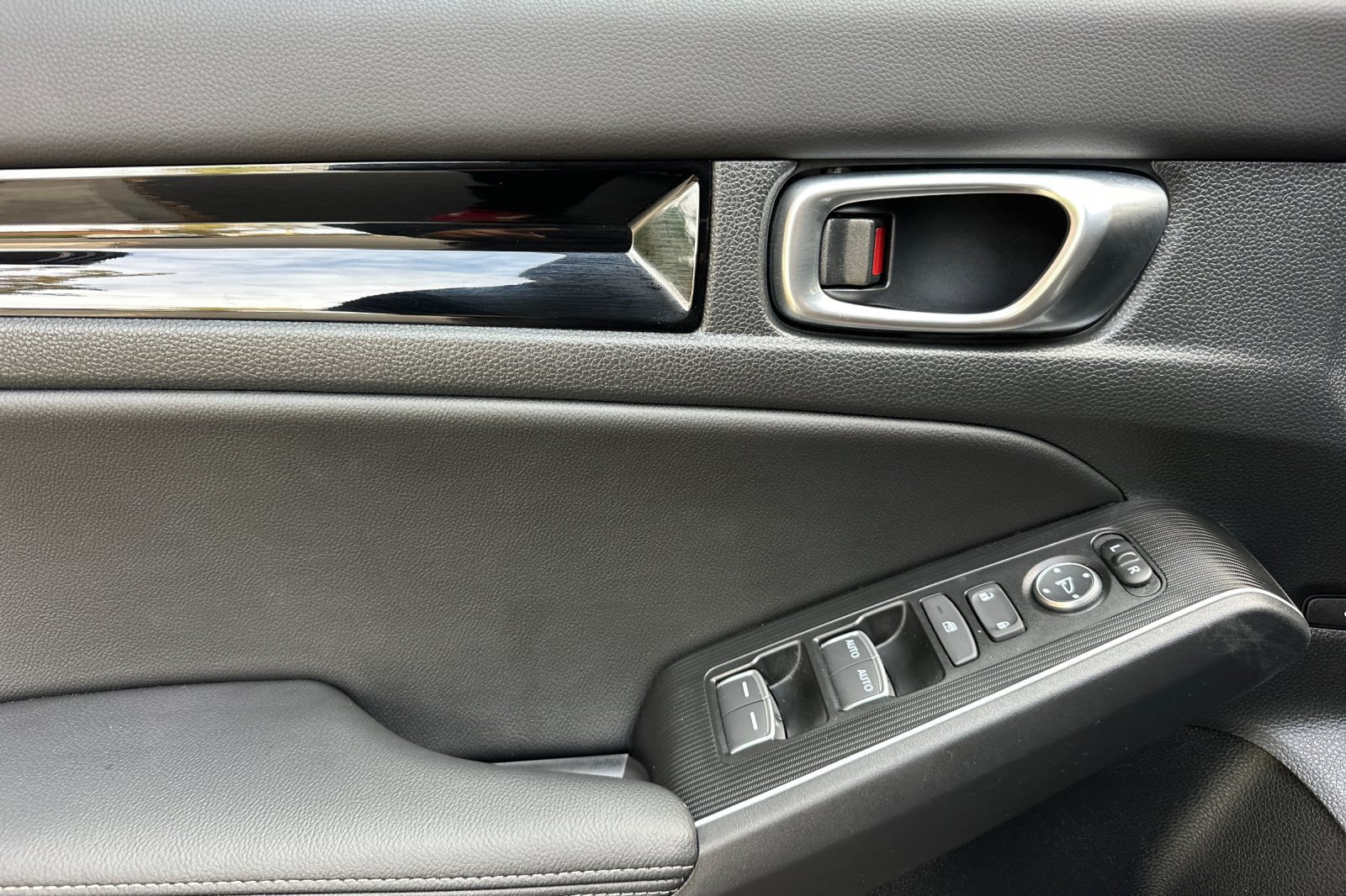 Used 2026 Honda Civic Sport image 12