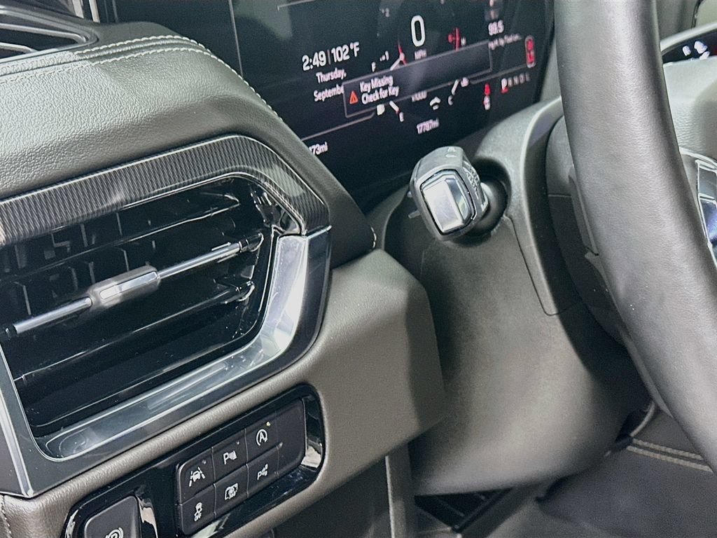 Used 2025 GMC Yukon XL Elevation w/ Technology Package RWD image 10