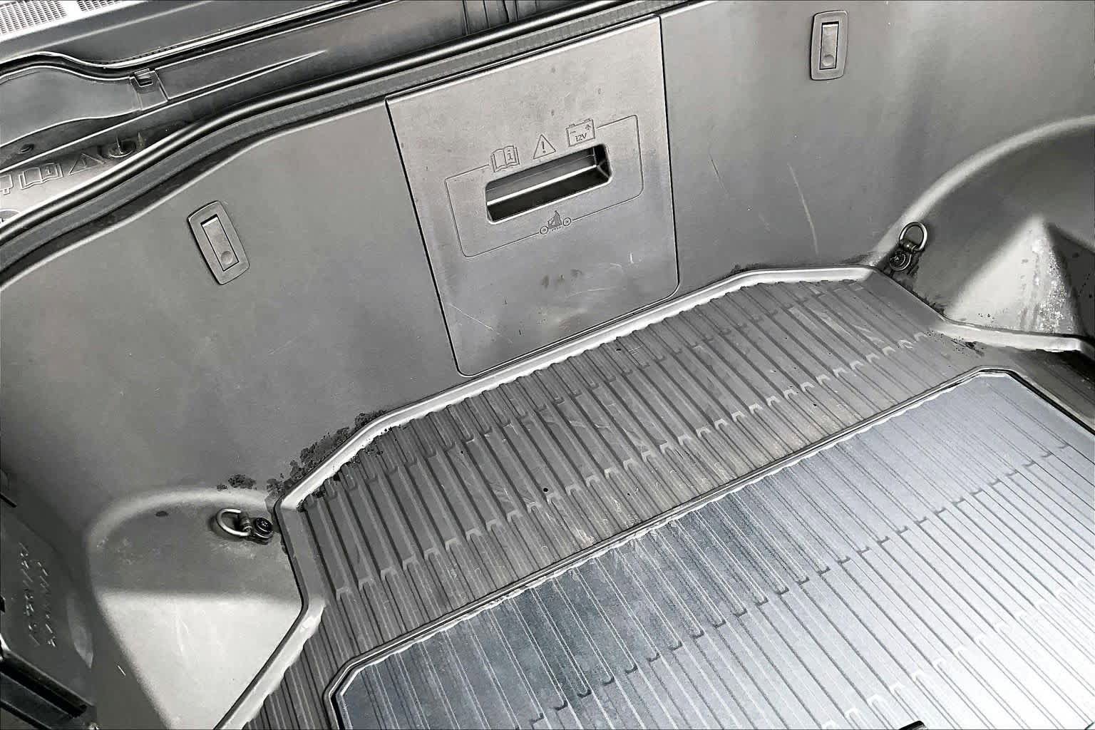 Used 2025 Ford F150 Lightning Flash AWD/4WD image 35