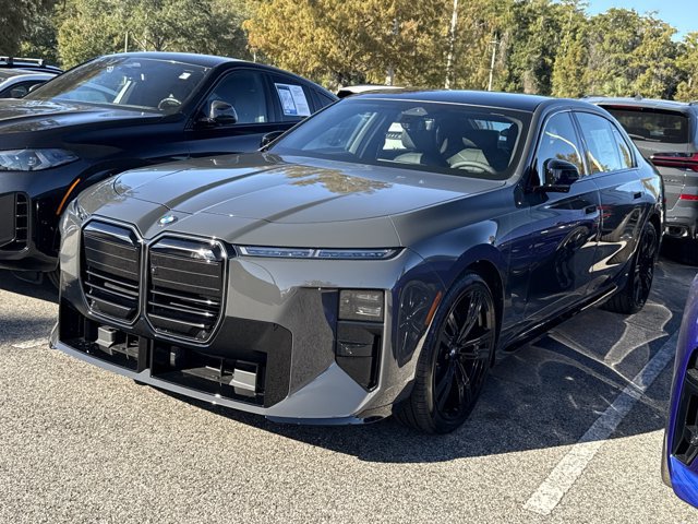 New 2027 BMW 740i w/ Executive Package RWD image 3