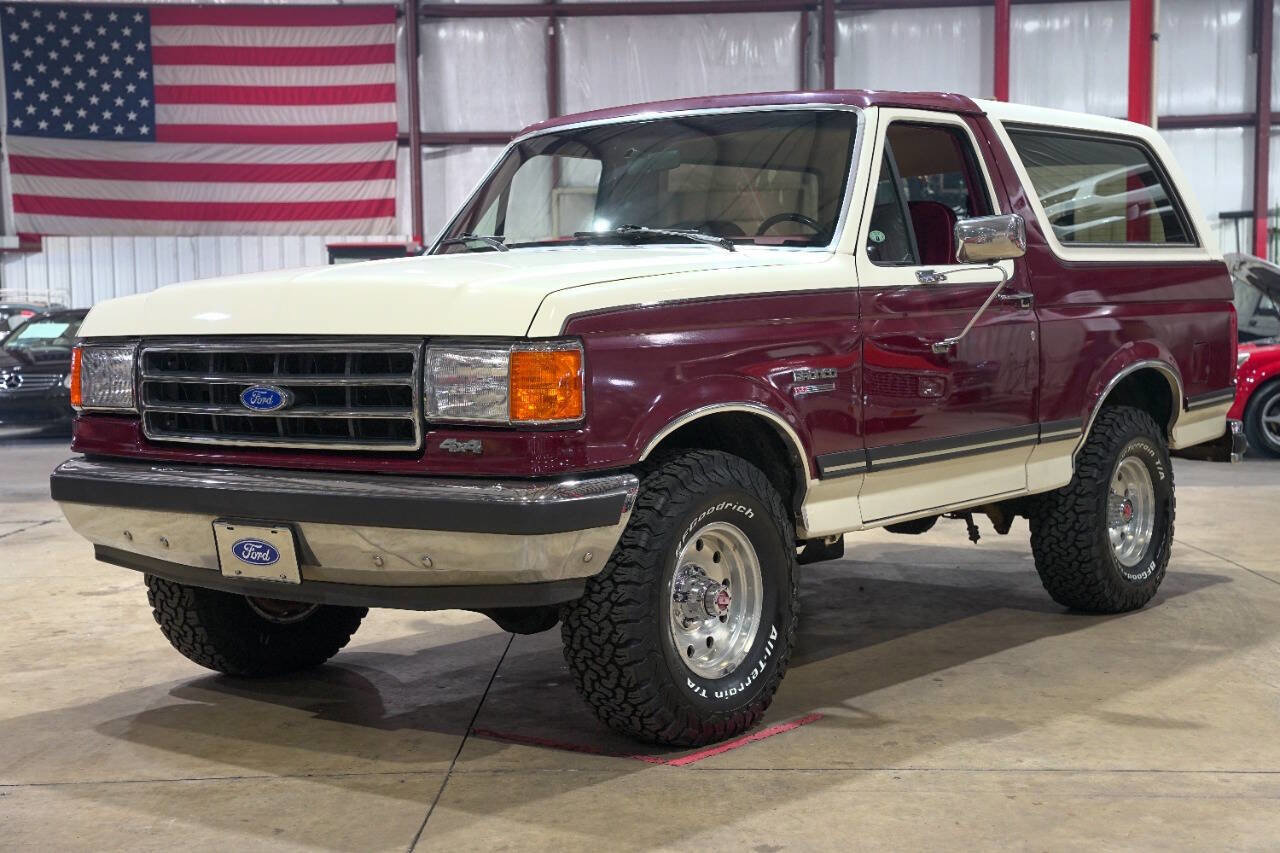 Used 1990 Ford Bronco XLT 2dr 4WD SUV image 17