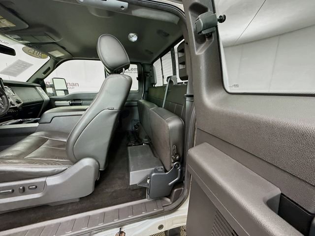 Used 2015 Ford F250 Lariat w/ Chrome Package image 23