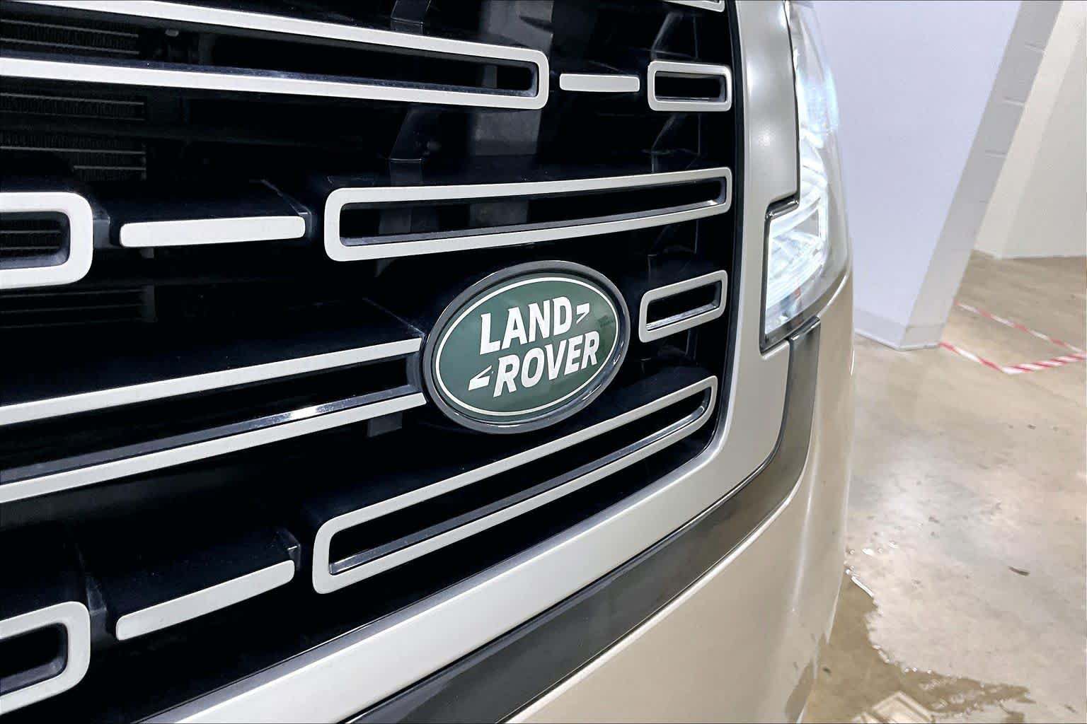 Used 2024 Land Rover Range Rover Long Wheelbase SE AWD/4WD image 31