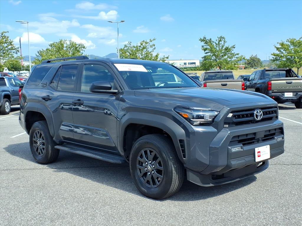 Certified 2025 Toyota 4Runner SR5 AWD/4WD image 2