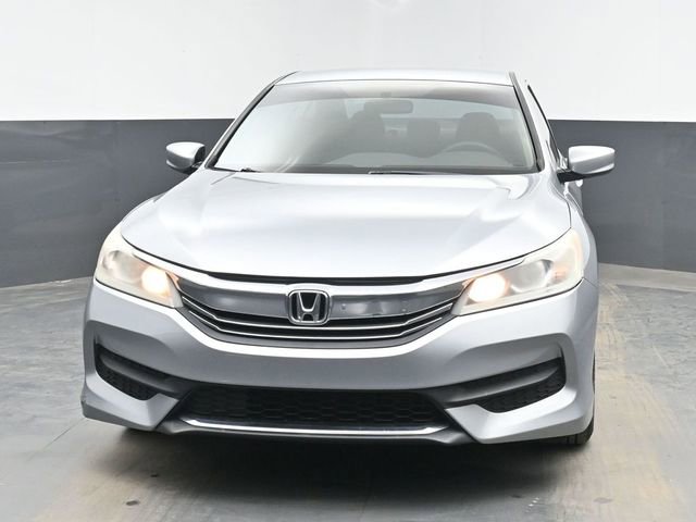 Used 2017 Honda Accord LX image 3