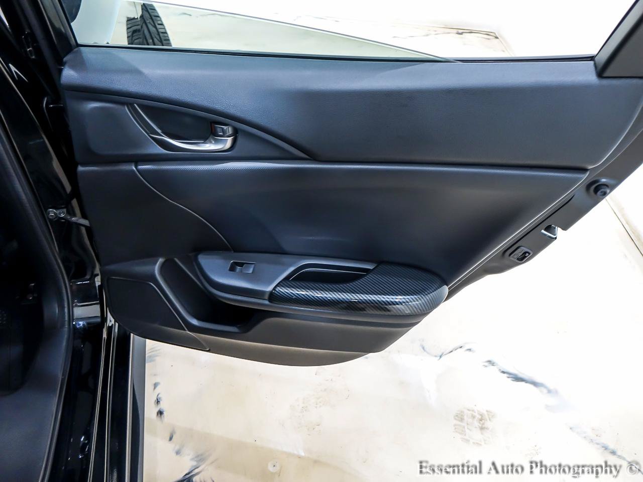 Used 2018 Honda Civic Sport image 26