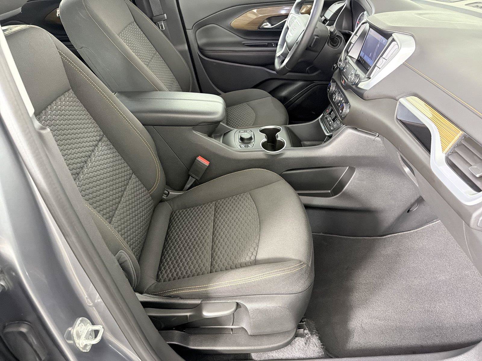 Certified 2020 GMC Terrain SLE w/ Driver Convenience Package FWD image 11