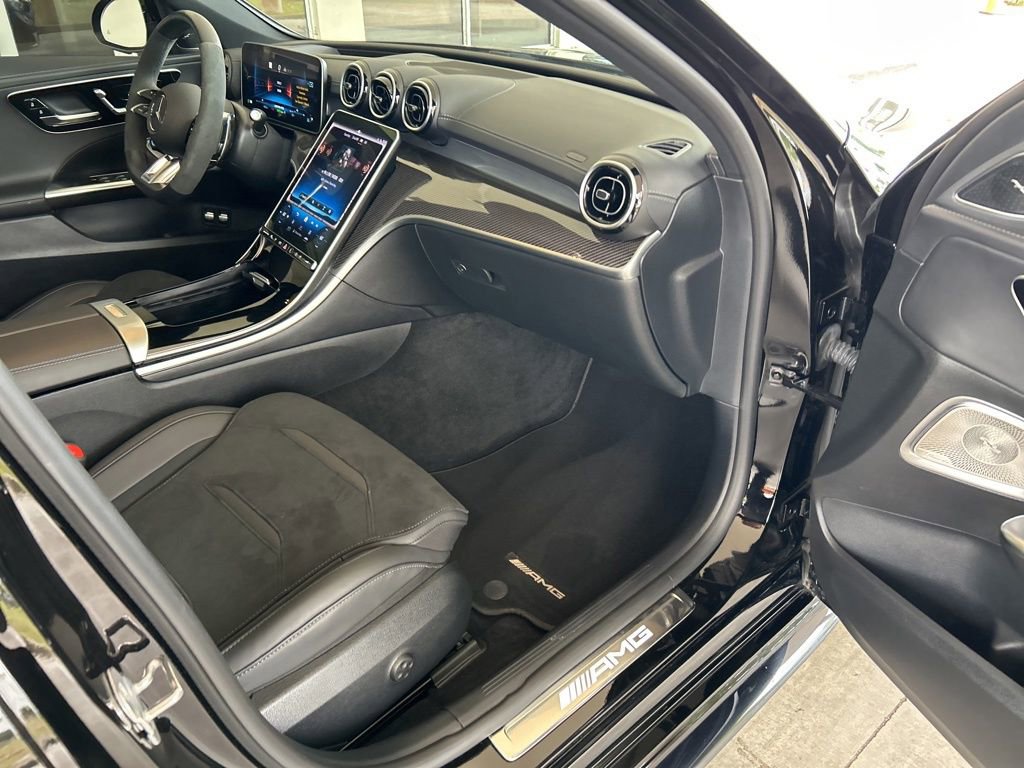 Used 2024 Mercedes-Benz C 63 AMG S image 32