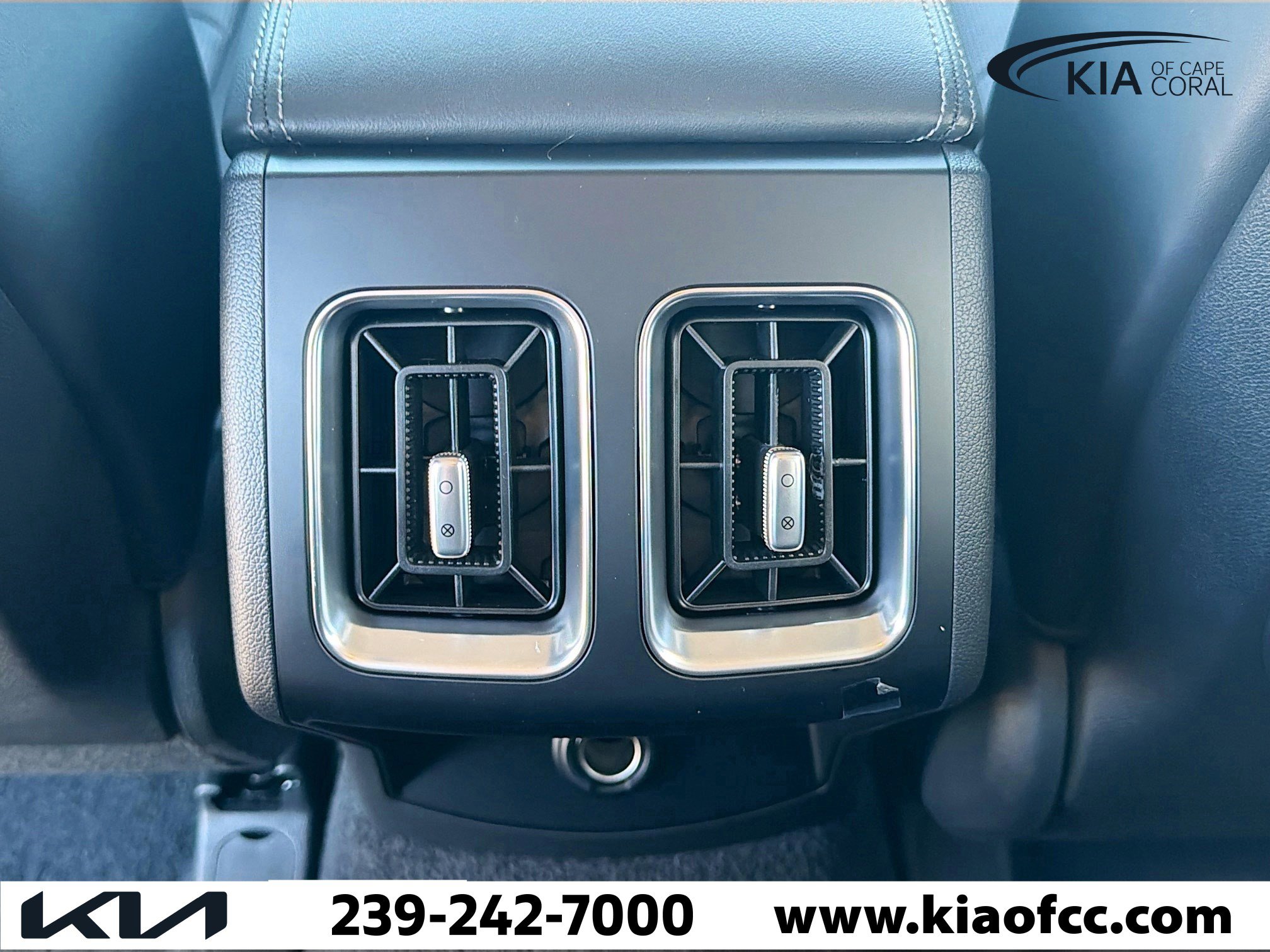 New 2026 Kia Sorento S image 19