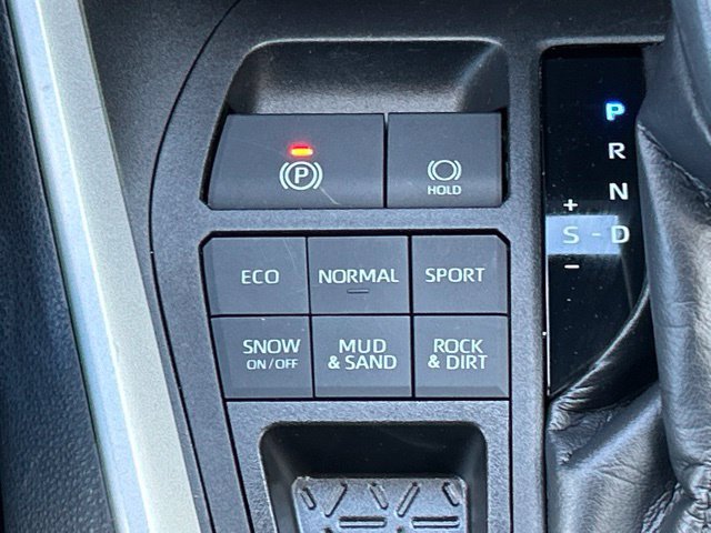 Used 2020 Toyota RAV4 XLE w/ Convenience Package AWD/4WD image 59