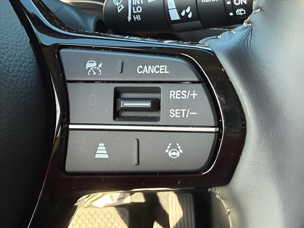 Used 2026 Honda HR-V EX-L image 17