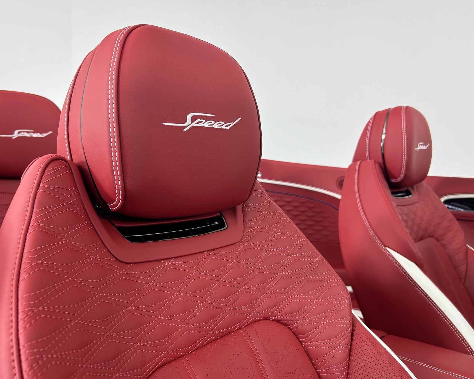 New 2026 Bentley Continental GTC image 27