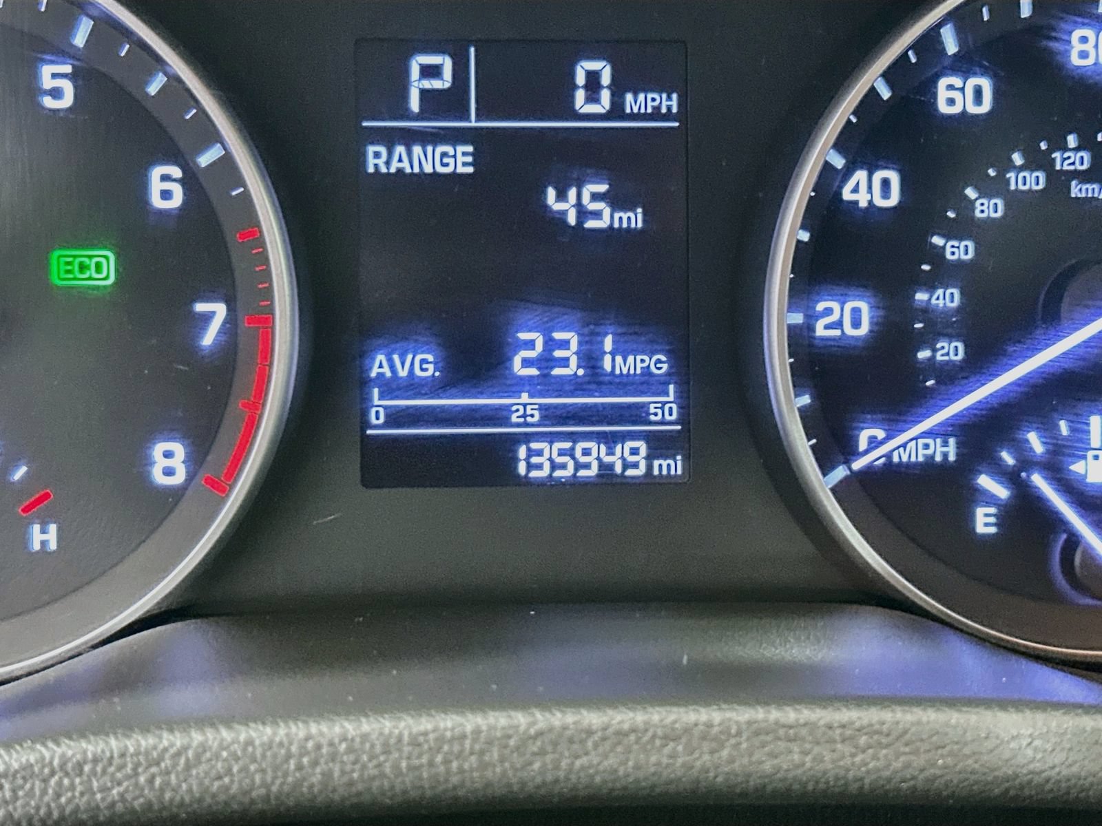 Used 2017 Hyundai Elantra SE FWD image 13