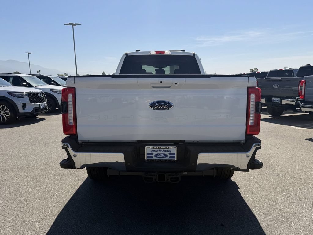 Used 2026 Ford F250 Lariat RWD image 8