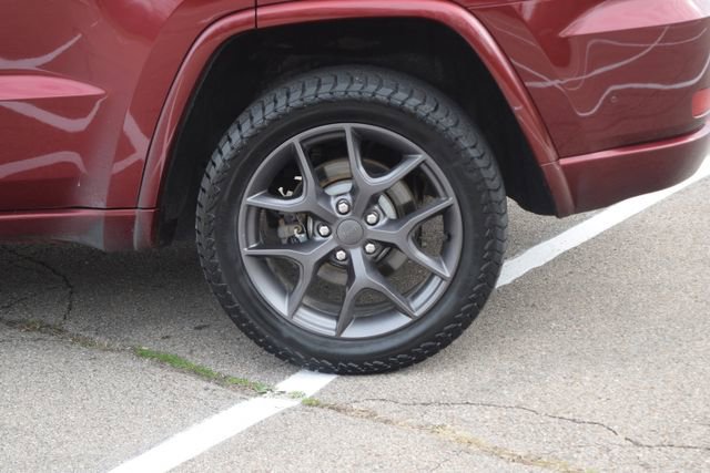 Used 2021 Jeep Grand Cherokee Limited w/ Quick Order Package 2GK 80th AWD/4WD image 28
