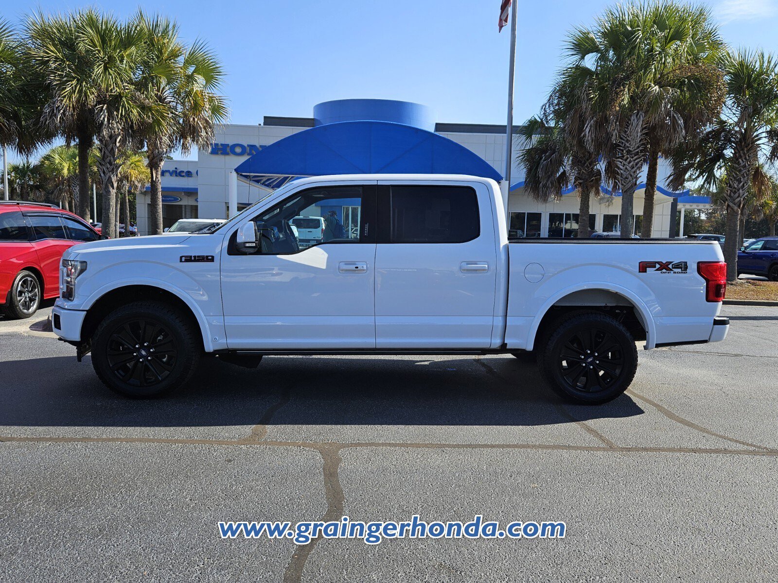 Used 2019 Ford F150 Lariat w/ Equipment Group 502A Luxury image 2