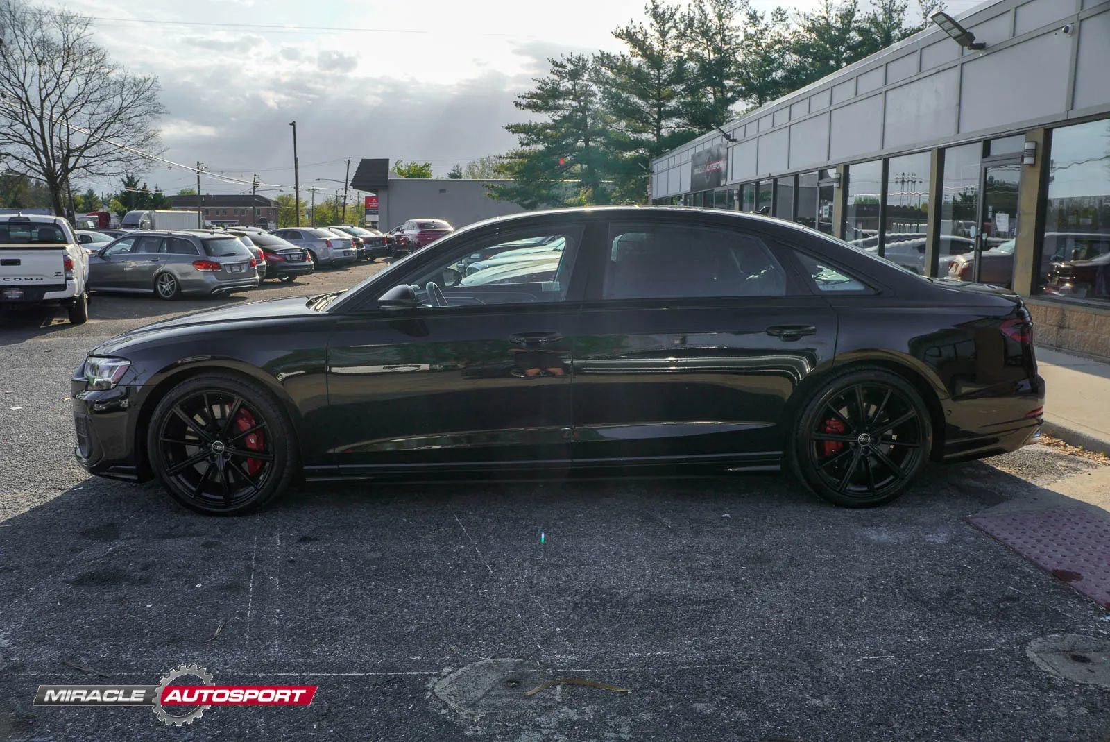 Used 2022 Audi S8 w/ S8 Executive Package AWD/4WD image 4