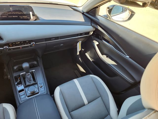 New 2026 MAZDA CX-30 Aire Edition image 12