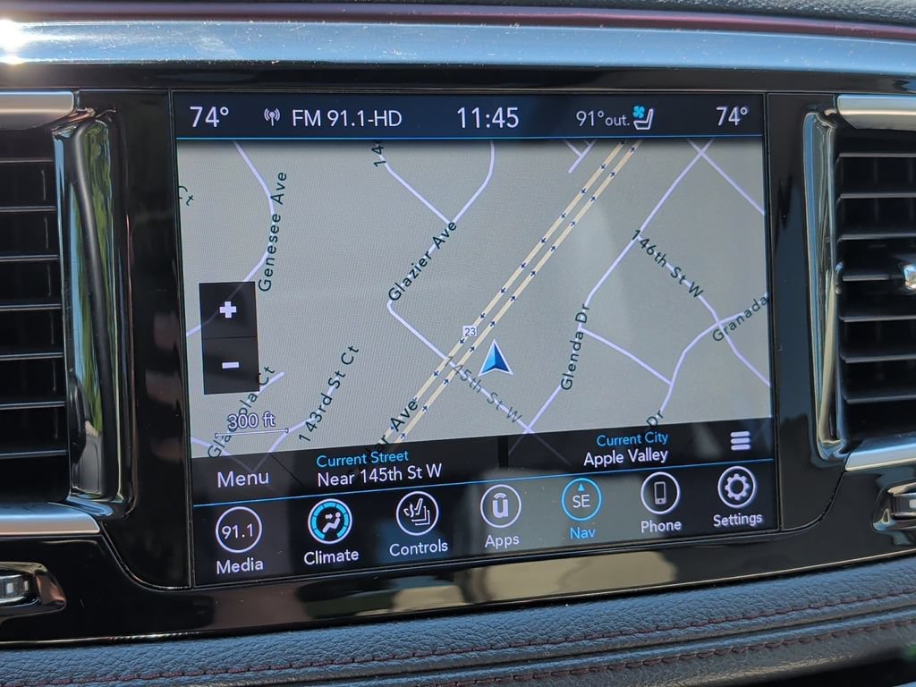 Used 2019 Chrysler Pacifica Limited FWD image 19