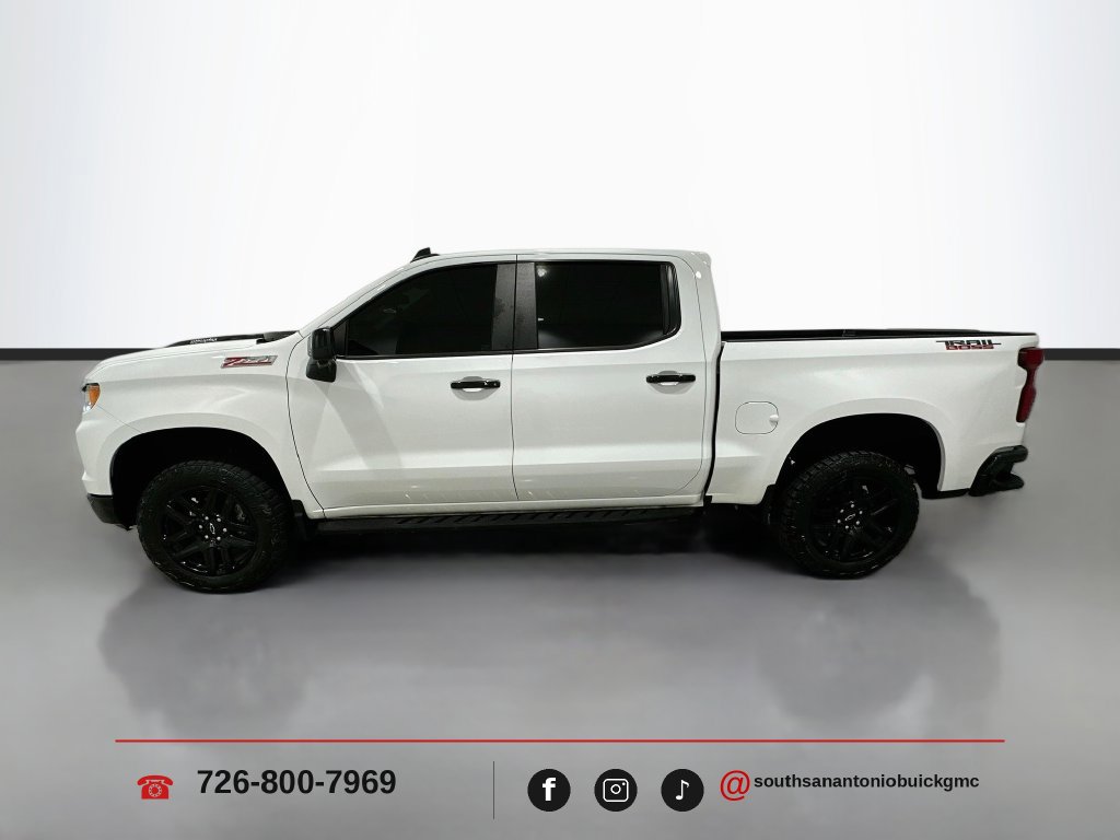Used 2023 Chevrolet Silverado 1500 LT Trail Boss w/ LT Trail Boss Premium Package AWD/4WD image 4