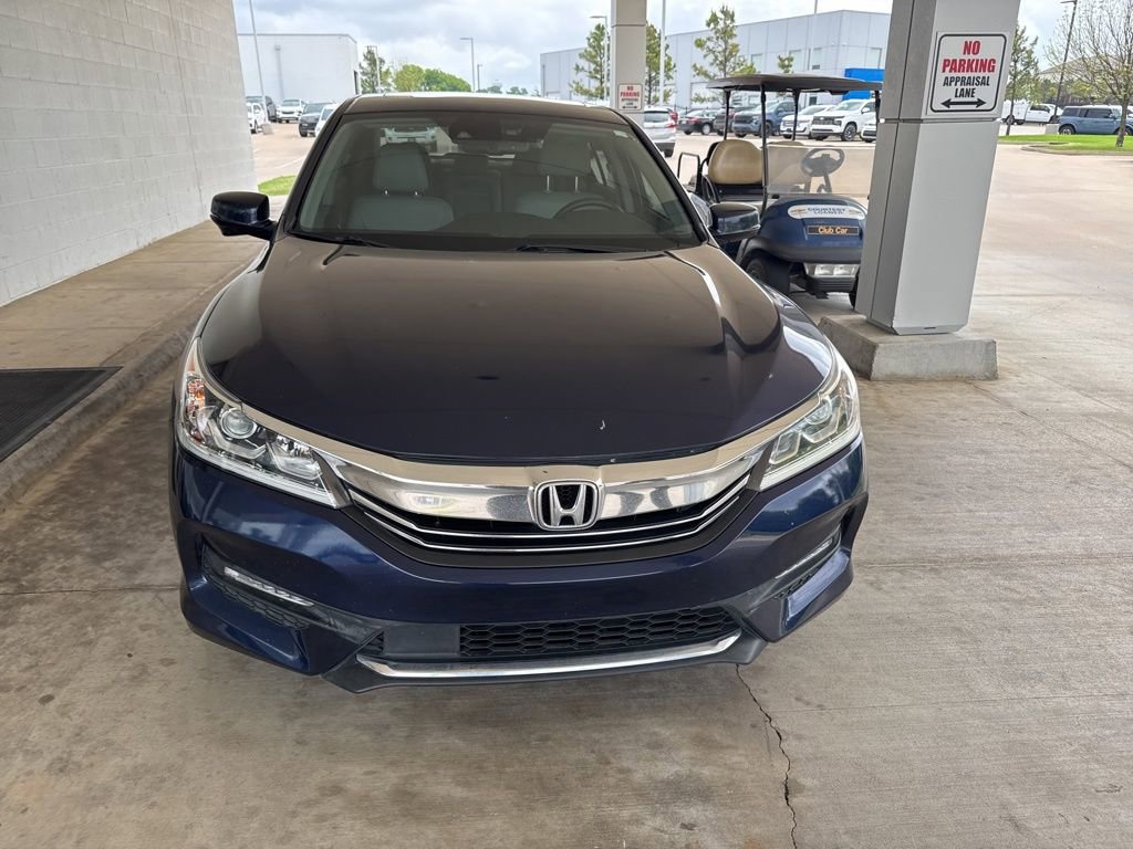 Used 2016 Honda Accord EX-L image 2