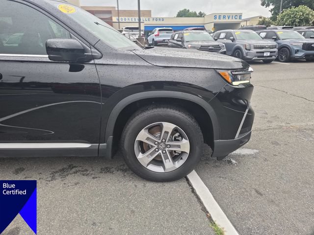 Used 2025 Honda Pilot EX-L image 10