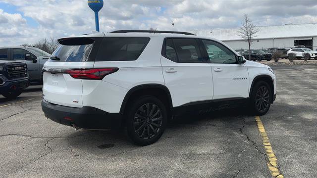 Used 2023 Chevrolet Traverse RS w/ LPO, Floor Liner Package image 8