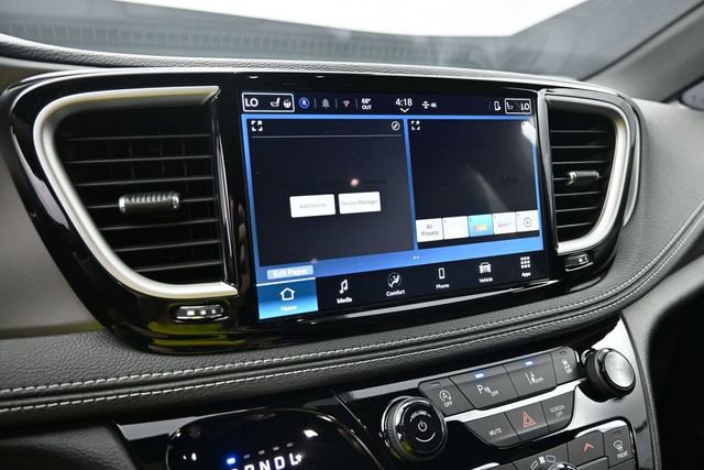 New 2027 Chrysler Pacifica Select FWD image 41