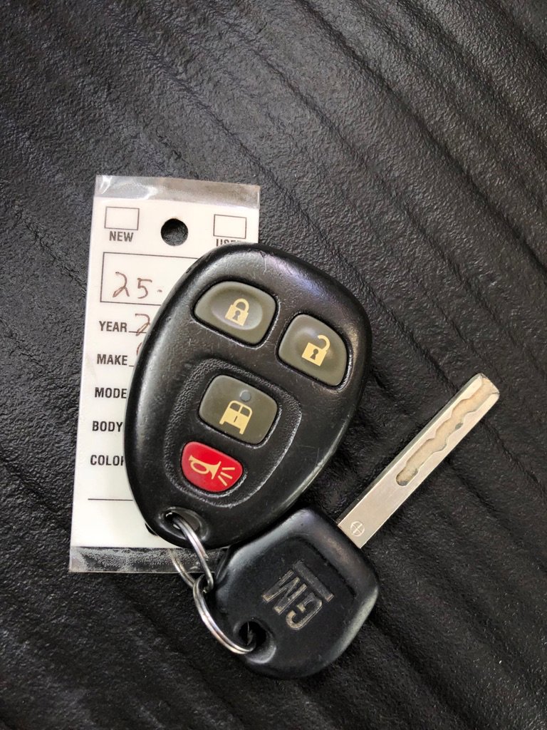 Used 2020 Chevrolet Express 3500 w/ Driver Convenience Package image 34