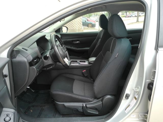 Used 2021 Nissan Sentra SV FWD image 14