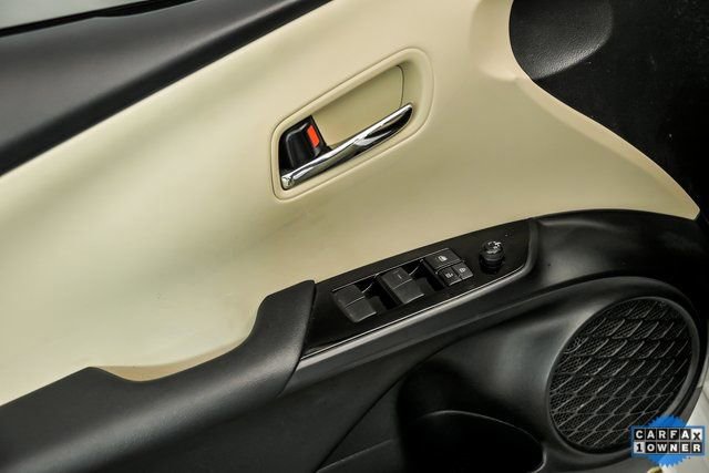 Used 2021 Toyota Prius XLE w/ Advanced Technology Package image 10