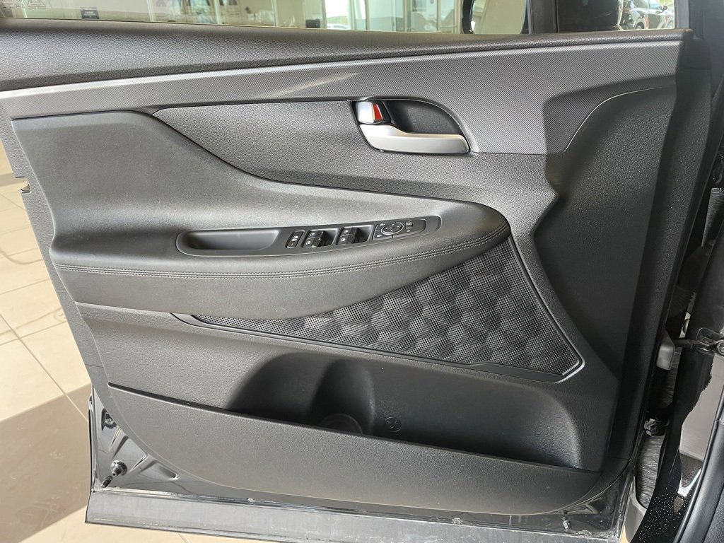 Used 2022 Hyundai Santa Fe SEL w/ Cargo Package image 10