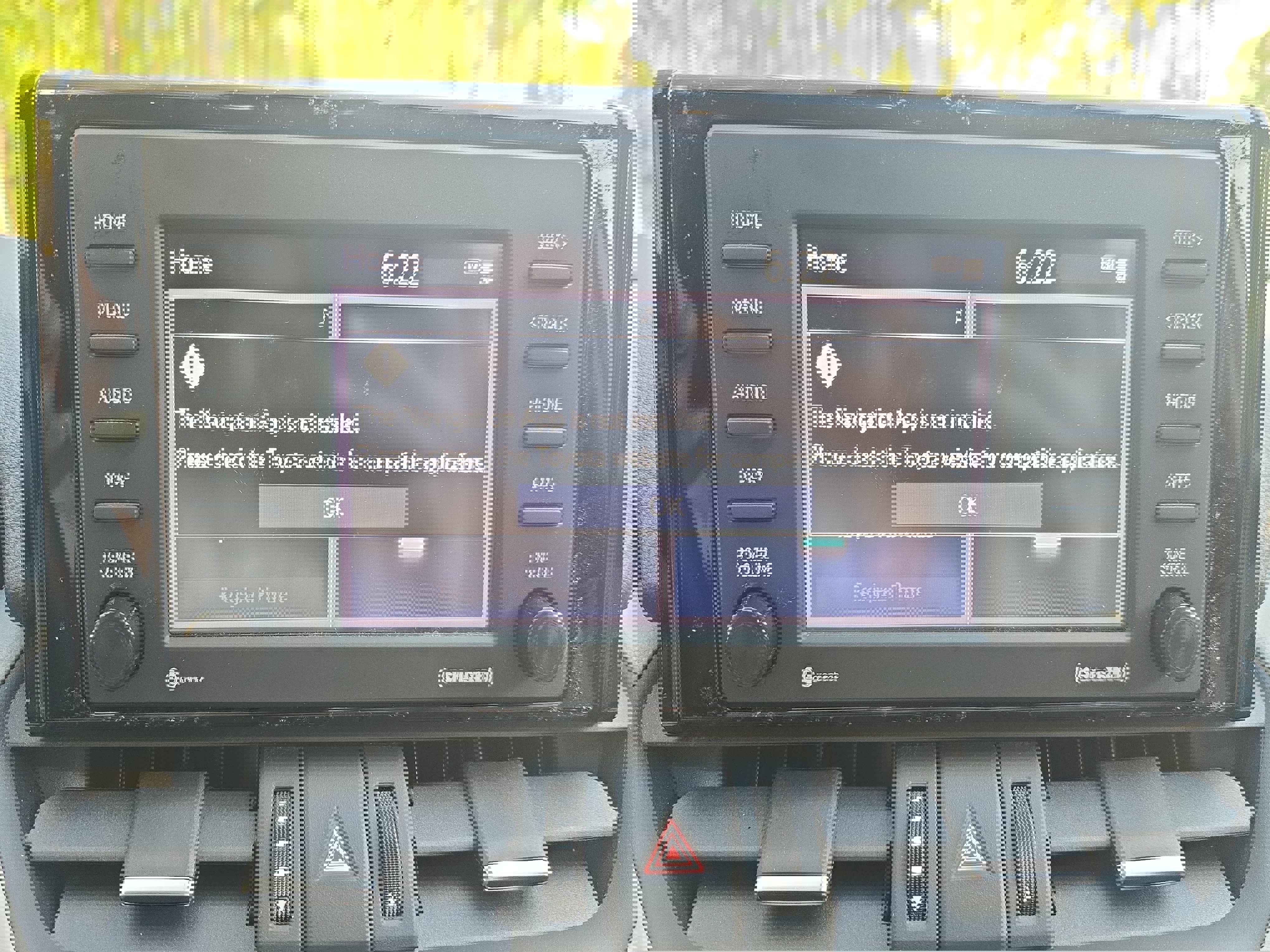 Used 2022 Toyota RAV4 XLE Premium image 24