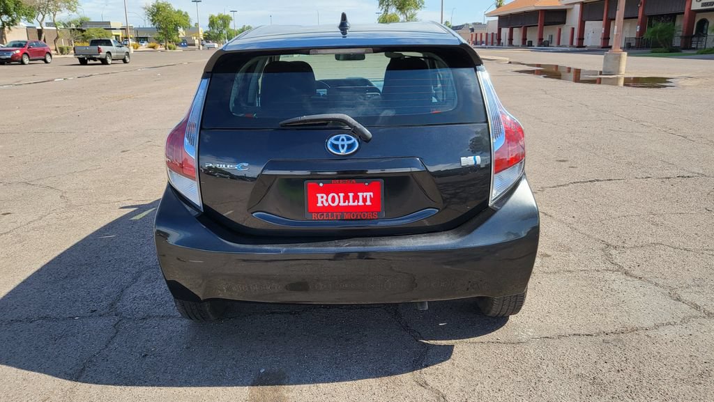 Used 2016 Toyota Prius C Two FWD image 10