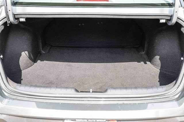 Certified 2025 Hyundai Elantra Sport FWD image 29