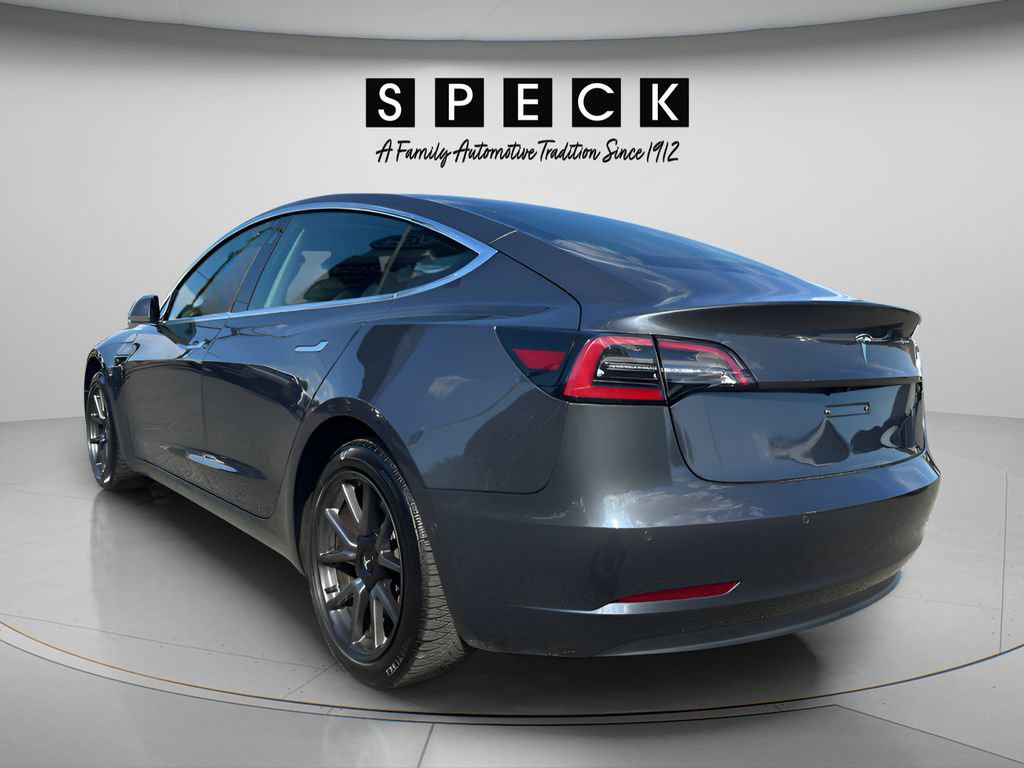Used 2019 Tesla Model 3 Mid Range RWD image 3