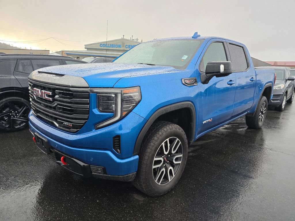 Certified 2023 GMC Sierra 1500 AT4 w/ Technology Package AWD/4WD image 8
