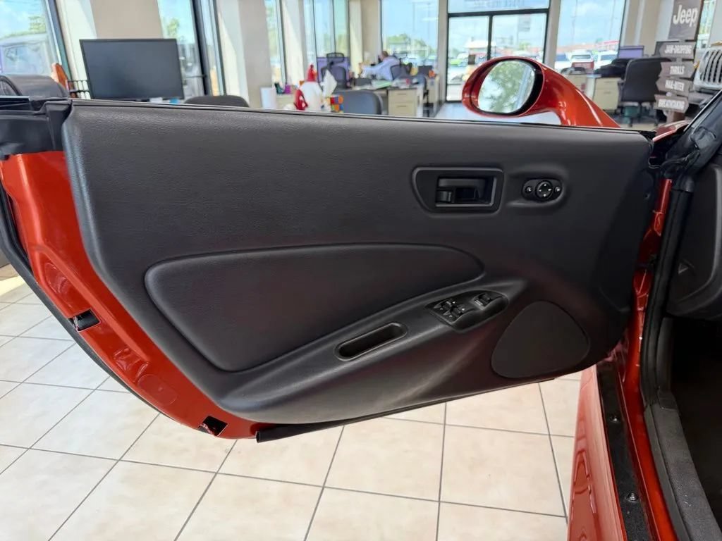 Used 2001 Plymouth Prowler RWD image 18