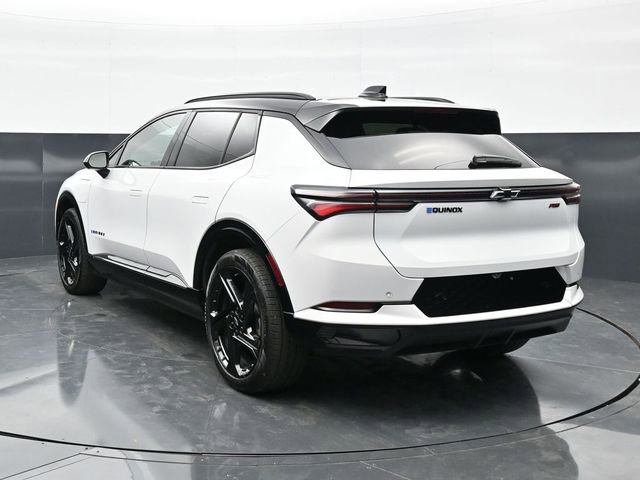 Used 2024 Chevrolet Equinox EV RS FWD image 5