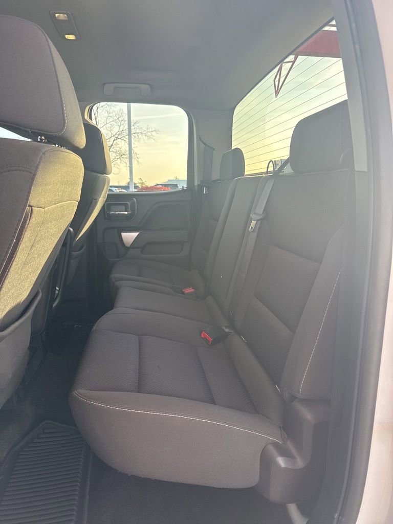 Used 2018 Chevrolet Silverado 1500 LT w/ All Star Edition image 17