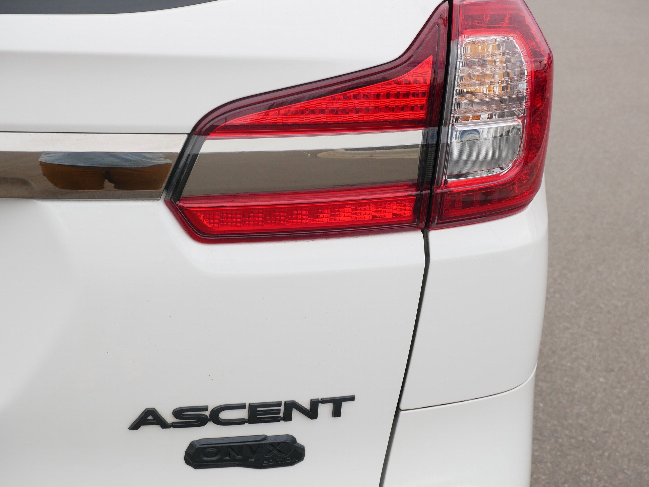 Used 2022 Subaru Ascent Onyx Edition AWD/4WD image 17