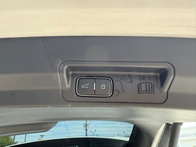 Used 2025 Ford Explorer ST w/ Sun And Sound Package image 16