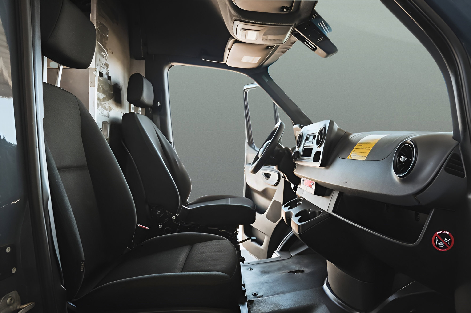 Used 2019 Mercedes-Benz Sprinter 170 image 11