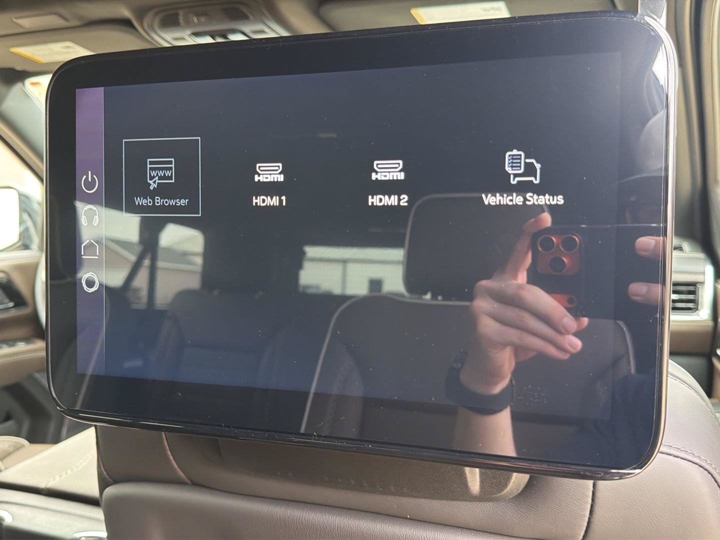New 2026 GMC Yukon XL Denali Ultimate AWD/4WD image 17