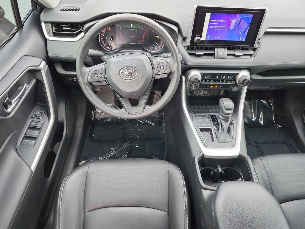 Used 2024 Toyota RAV4 XLE w/ Convenience Package FWD image 17