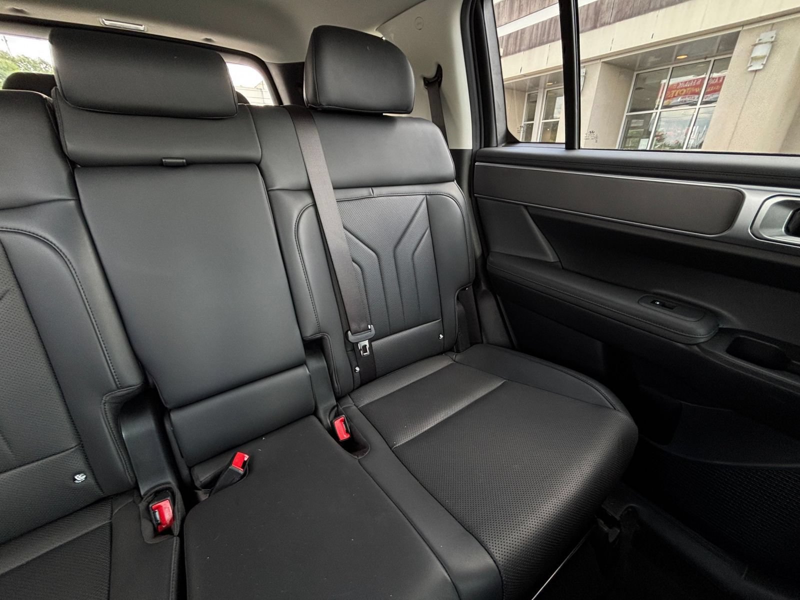 Used 2026 Hyundai Santa Fe SEL FWD image 39