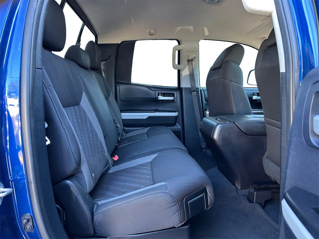 Used 2015 Toyota Tundra SR5 w/ SR5 Upgrade Package image 17