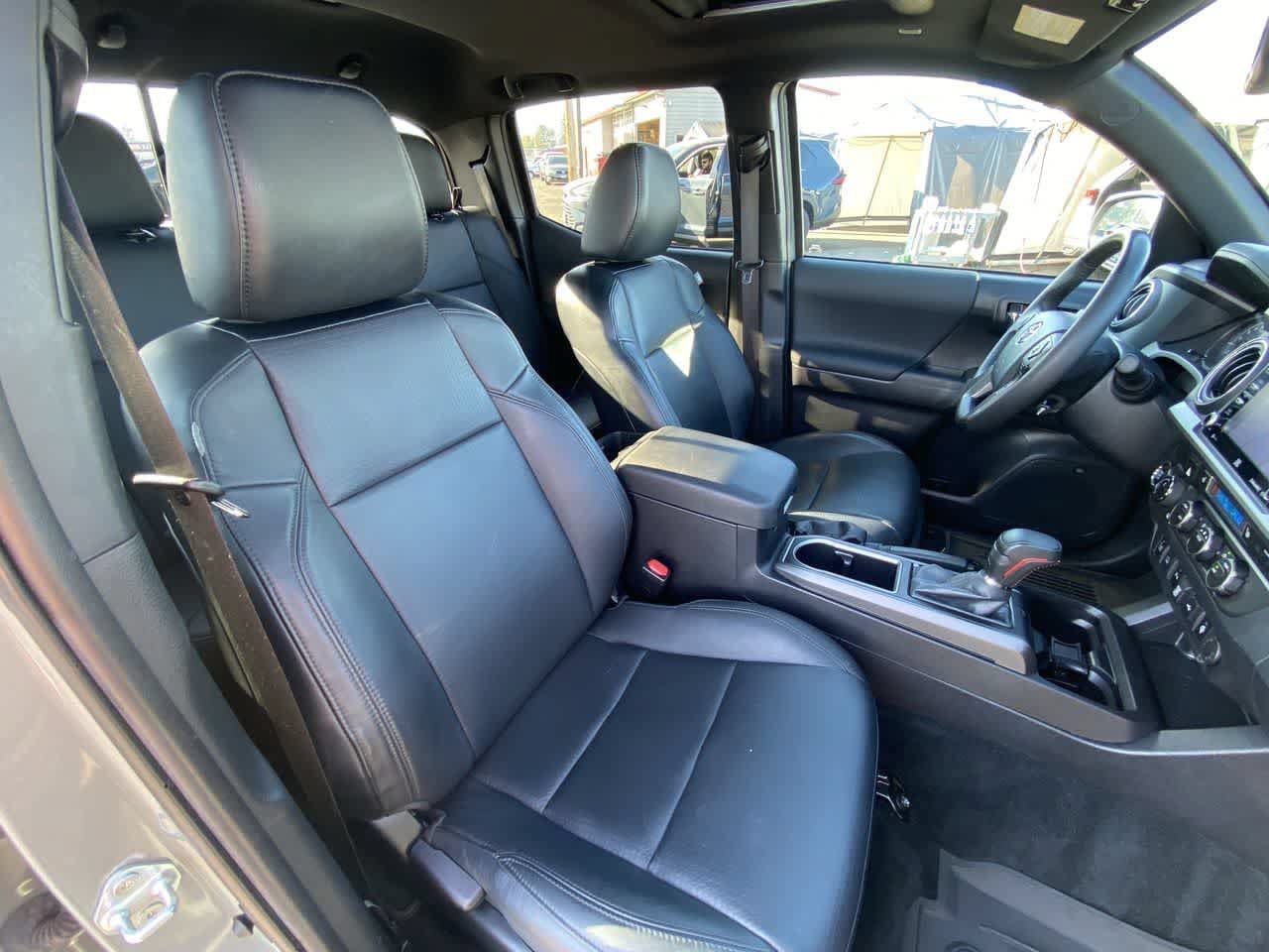 Certified 2023 Toyota Tacoma TRD Sport w/ TRD Premium Sport Package AWD/4WD image 25