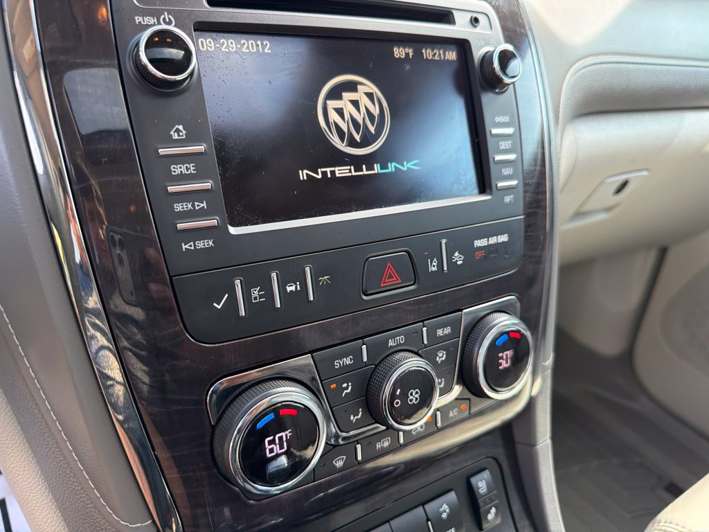 Used 2016 Buick Enclave Premium w/ Experience Buick Package FWD image 28
