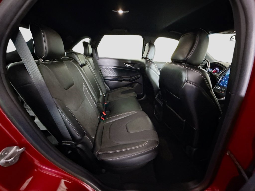 Used 2022 Ford Edge ST AWD/4WD image 26